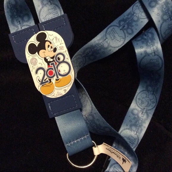 Disney Accessories - Disney 2018 Mickey Reversible Lanyard Disney Accessories - Disney 2018 Mickey Reversible Lanyard